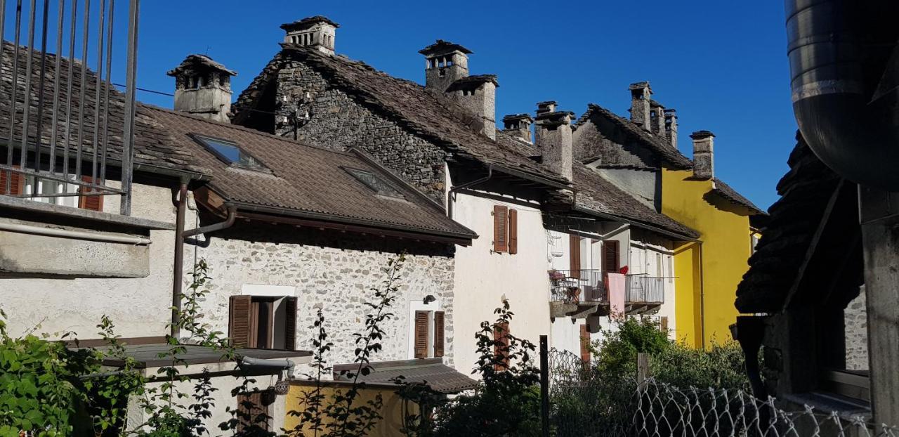 Appartamento Di Vacanza Casa Leoni Verscio Exteriér fotografie
